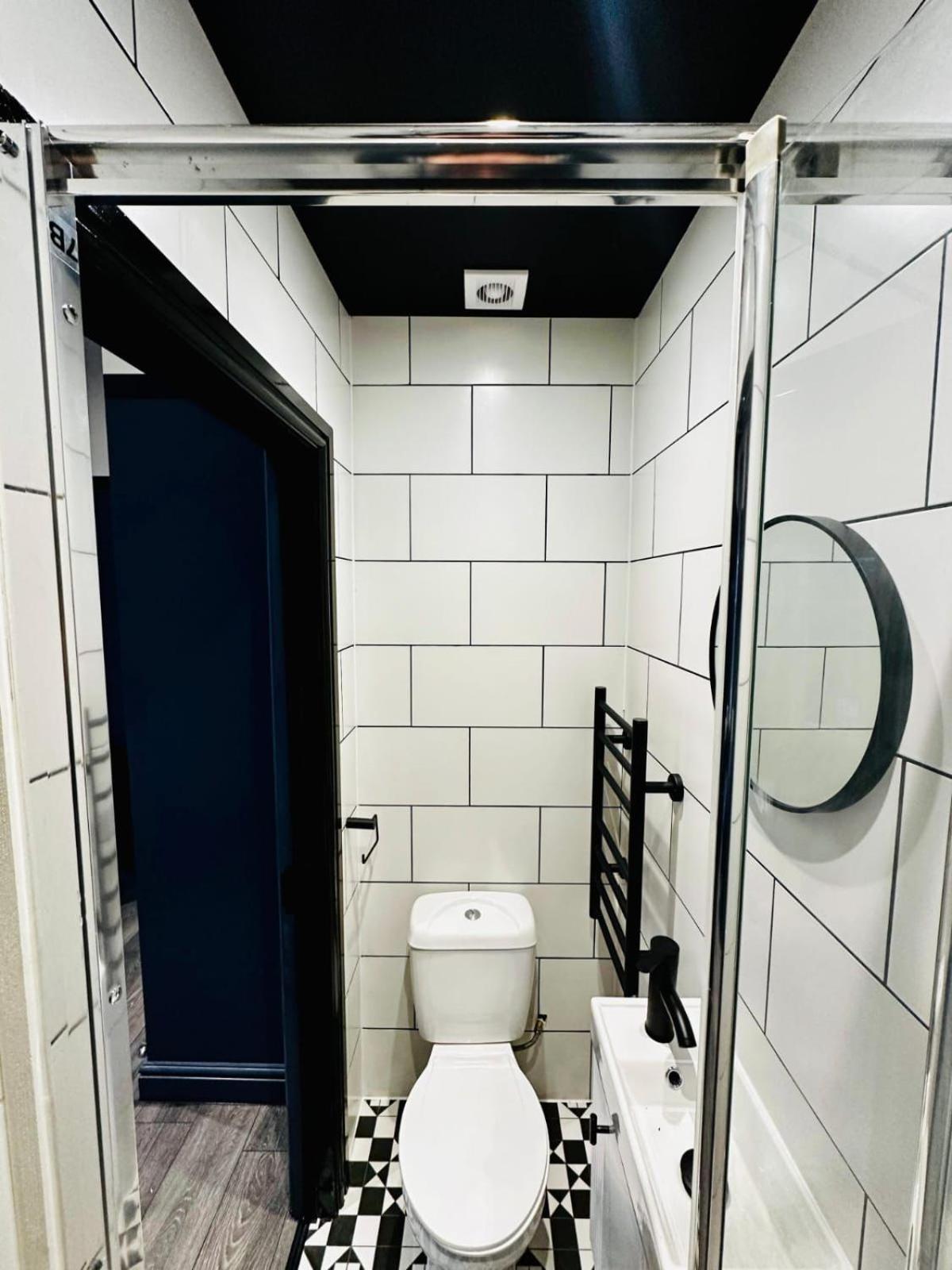 London 39 Blue House Luxury Ensuite Ideal For Tourists 外观 照片