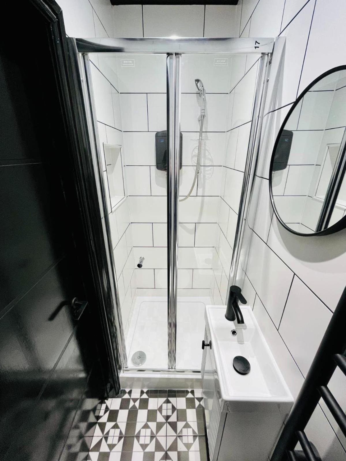 London 39 Blue House Luxury Ensuite Ideal For Tourists 外观 照片